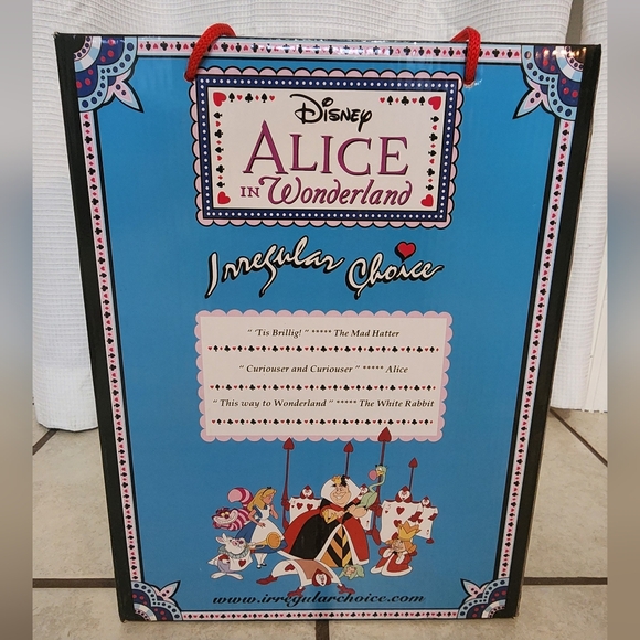 Irregular Choice Limited edition Alice in Wonderland shoes - Picture 11 of 13